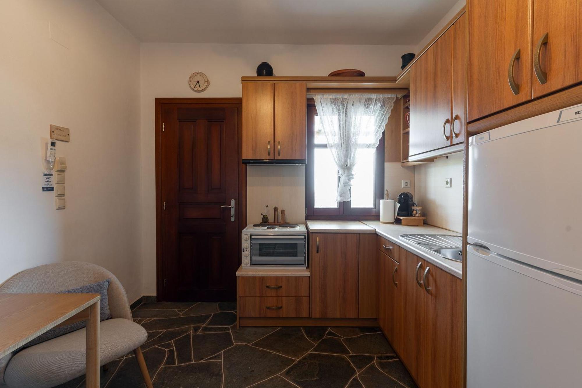 Mirsini Apartments In Sifnos Вати Экстерьер фото